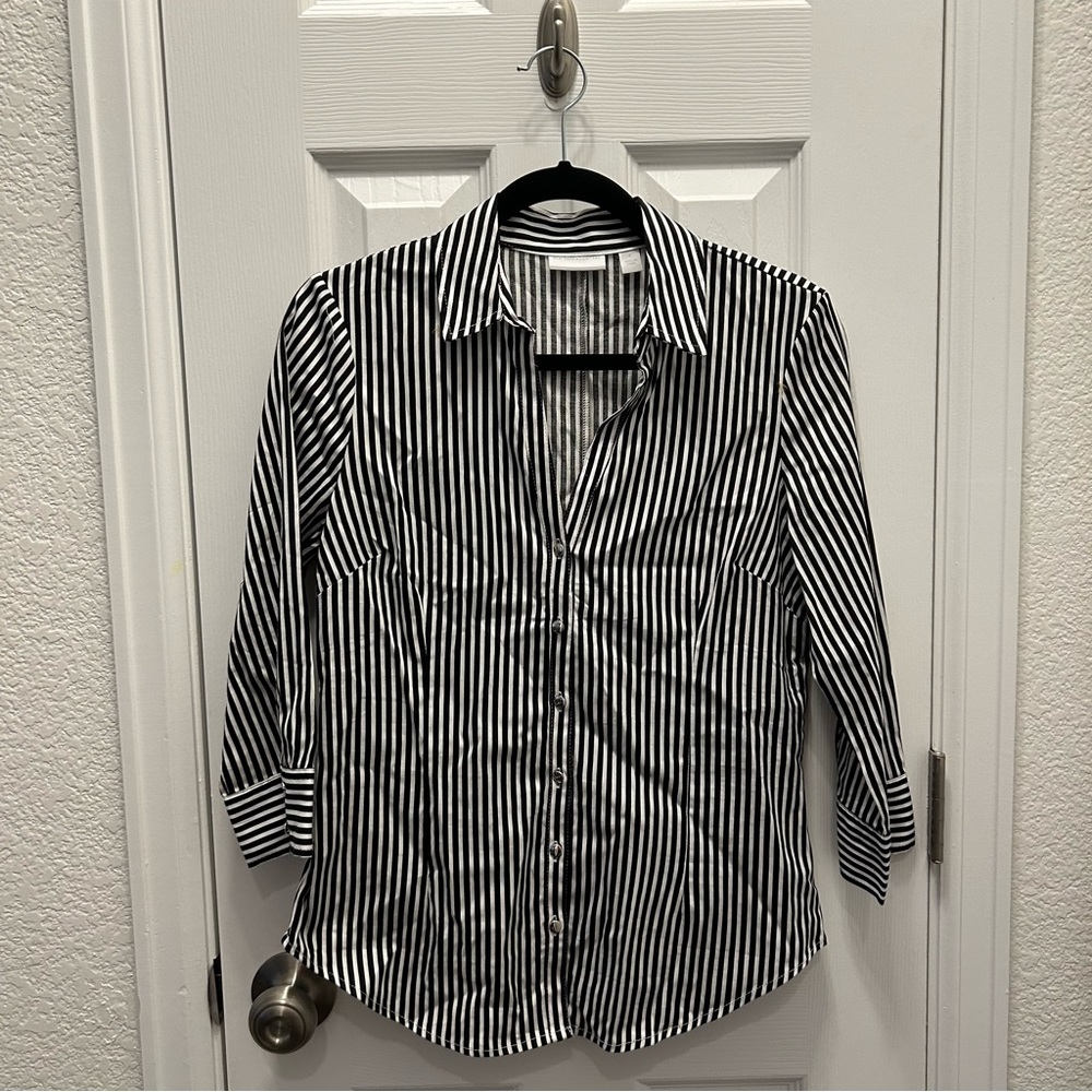 New York & Company dress shirt size S